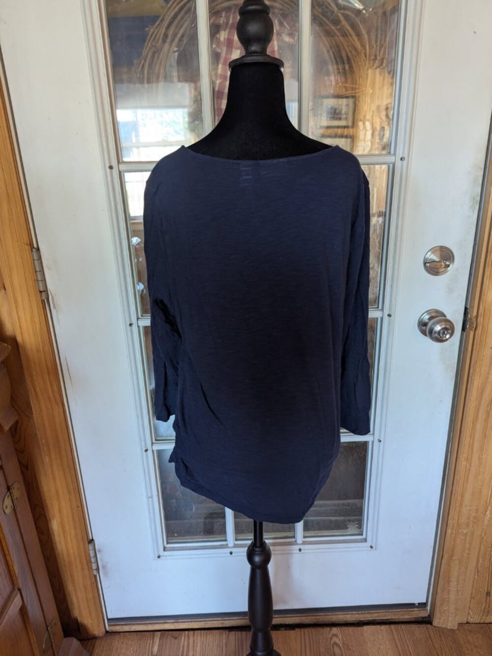 Top Chico's size 2/large navy/white - Picture 3 of 4